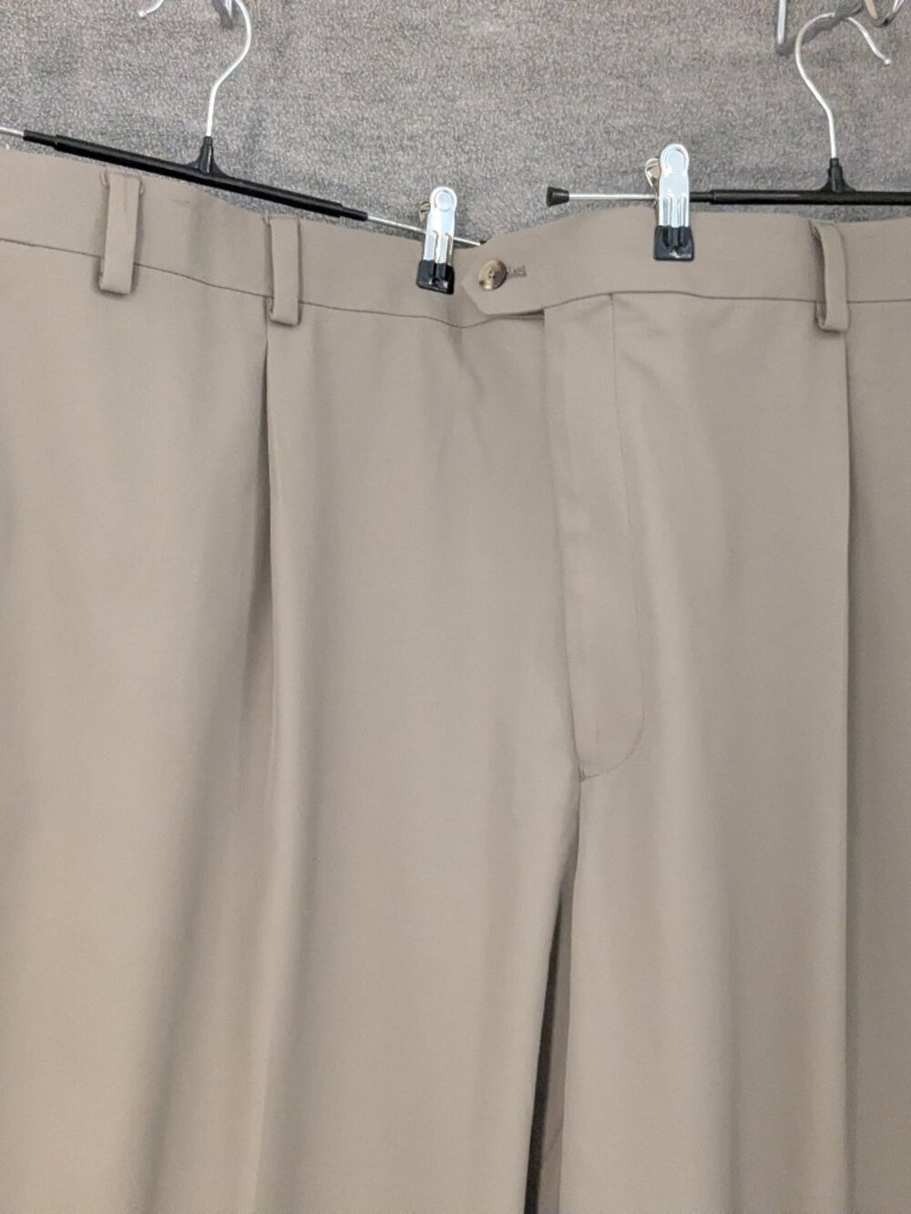New! Men's CM Gold Pants 54" Waist 30" Inseam